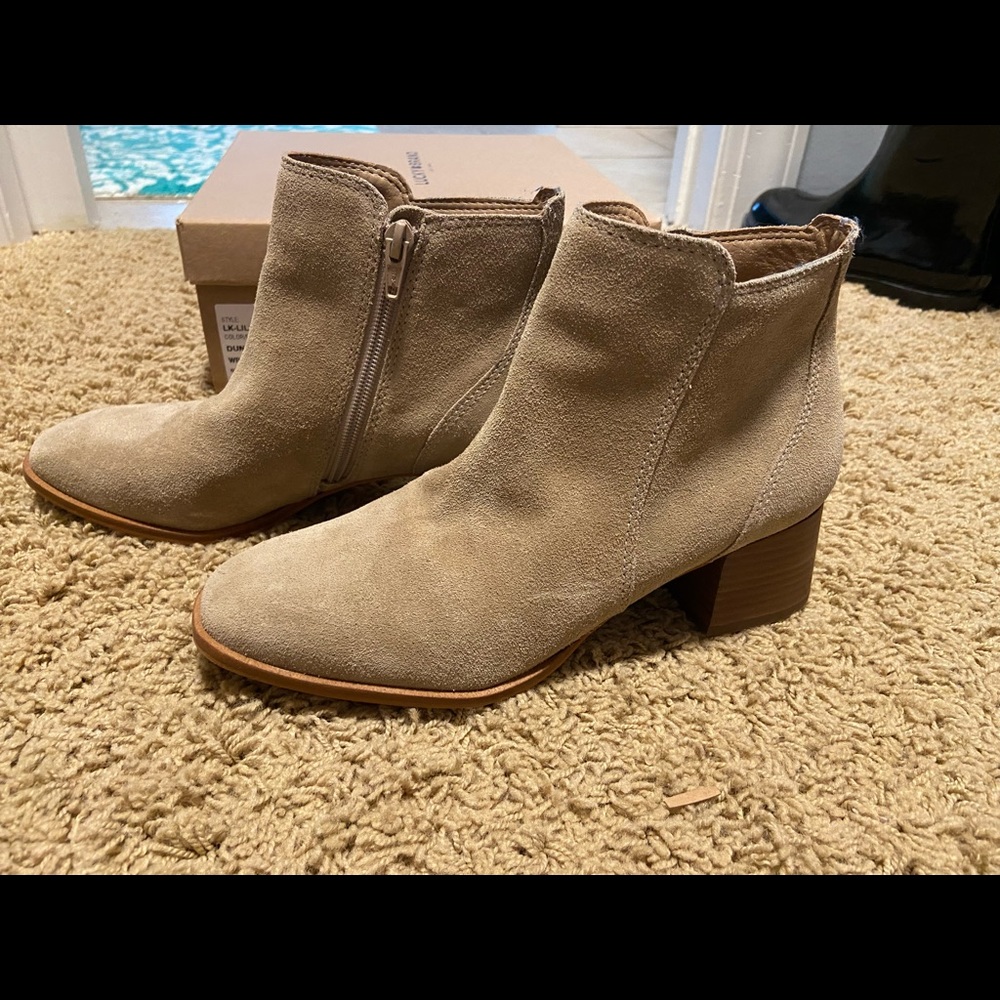 Lucky Brand Lilye Suede boots sz 8